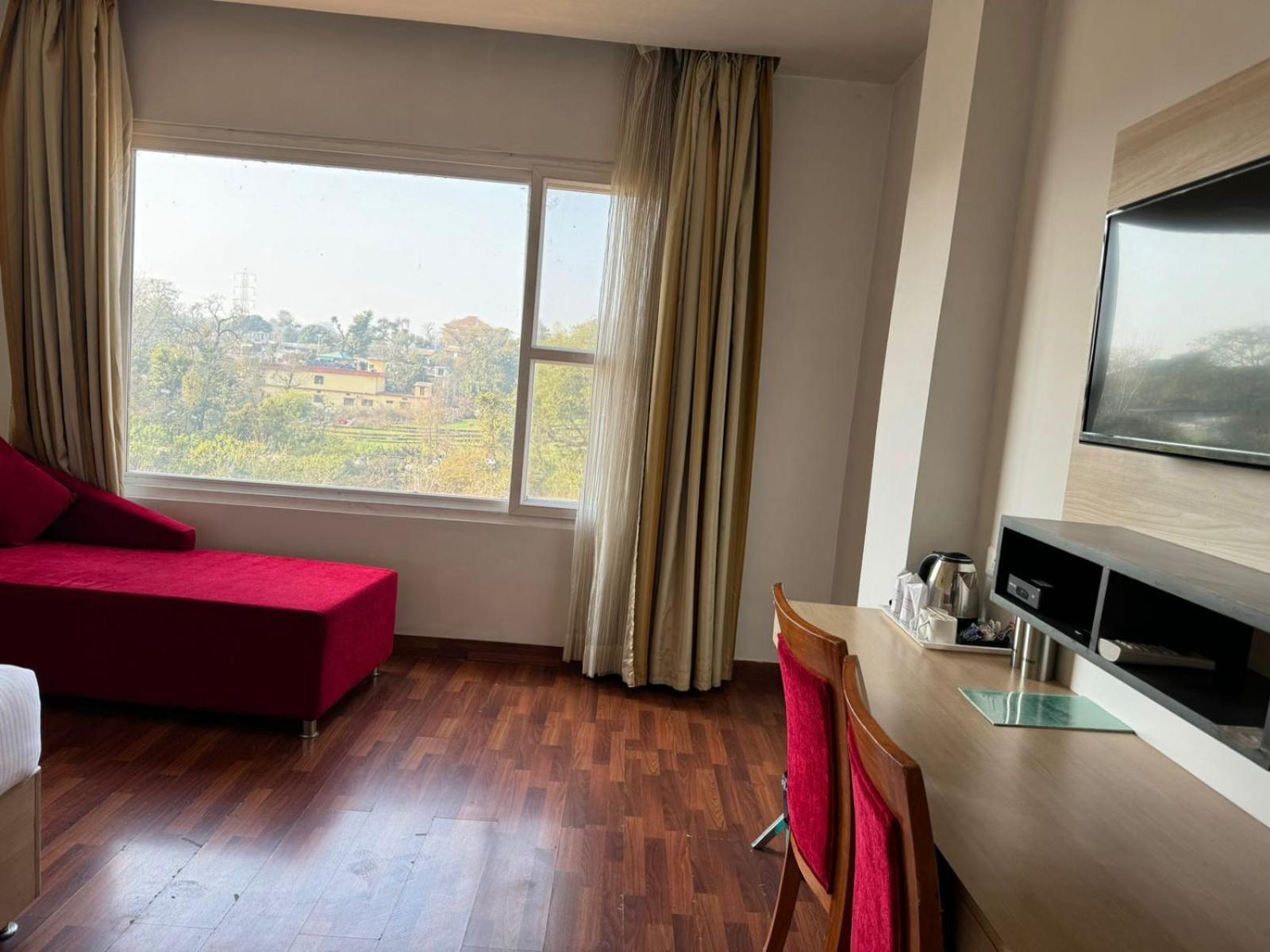 Hotel River Retreat Kangra Kültér fotó