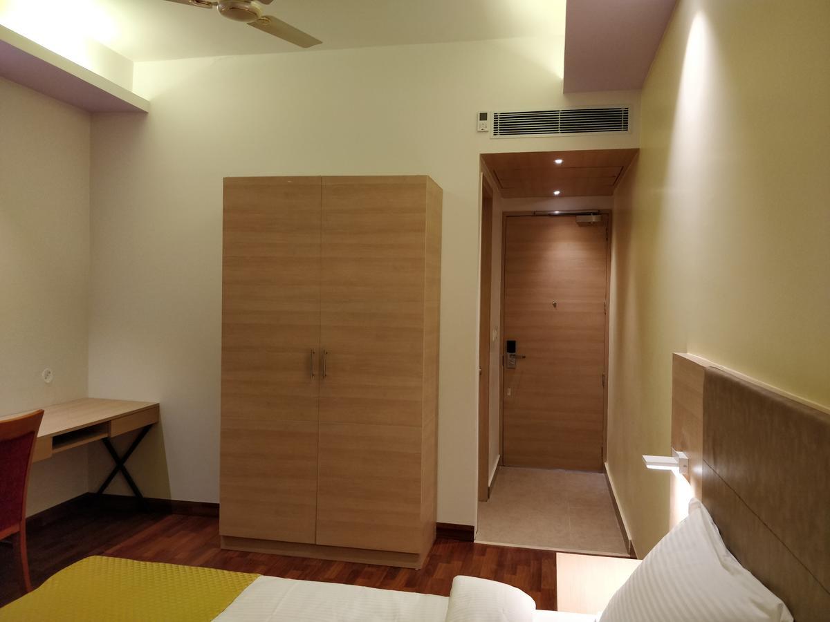 Hotel River Retreat Kangra Kültér fotó