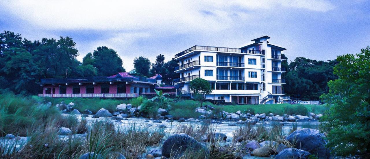 Hotel River Retreat Kangra Kültér fotó