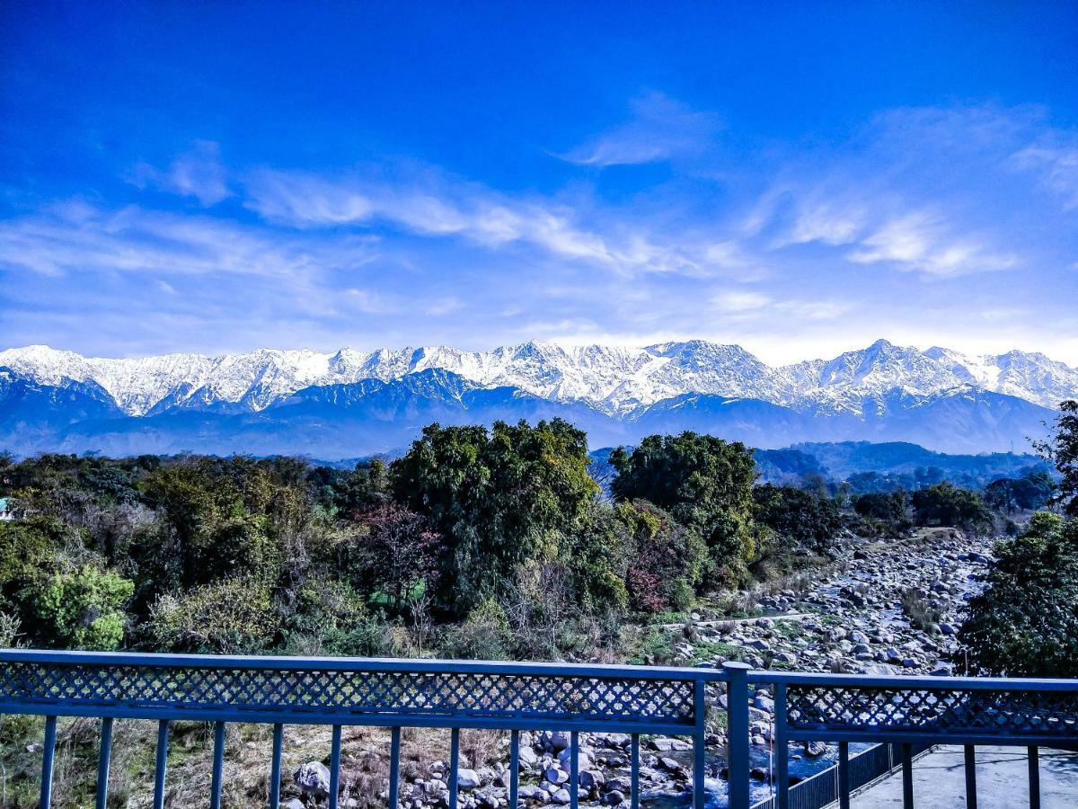 Hotel River Retreat Kangra Kültér fotó