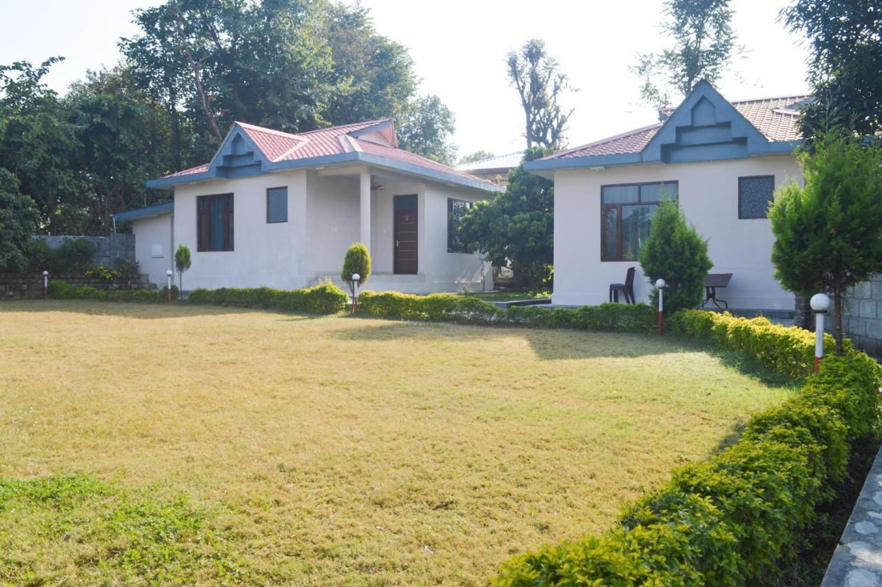 Hotel River Retreat Kangra Kültér fotó